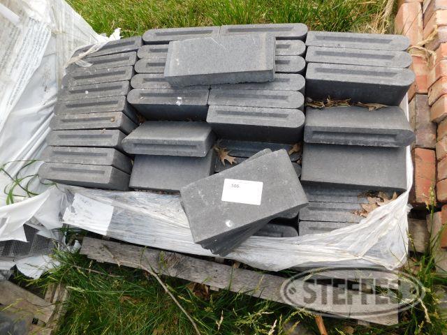 Pallet of  1"x2.5" Landscaping Cement Blocks